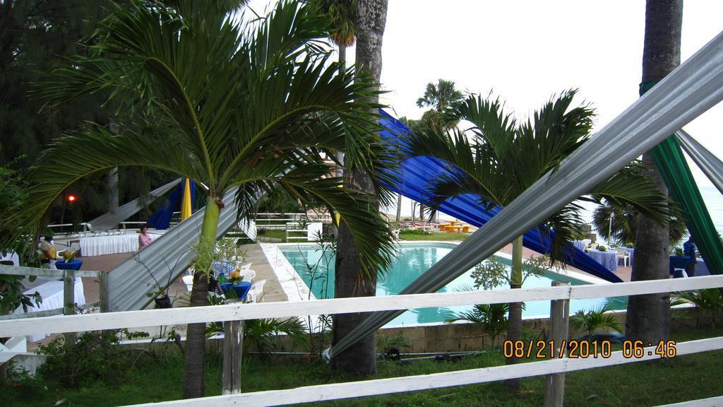 Treasure Beach Hotel Exteriör bild