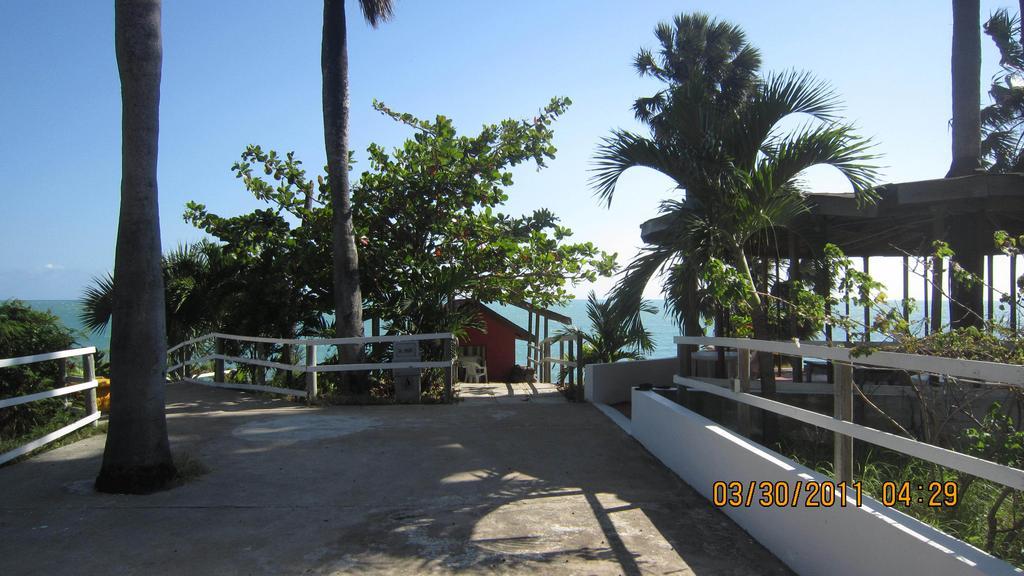 Treasure Beach Hotel Exteriör bild